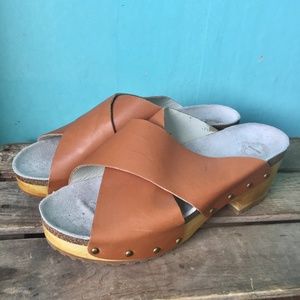 Urban Outfitters Ecote Leather Clog Slide Sandals